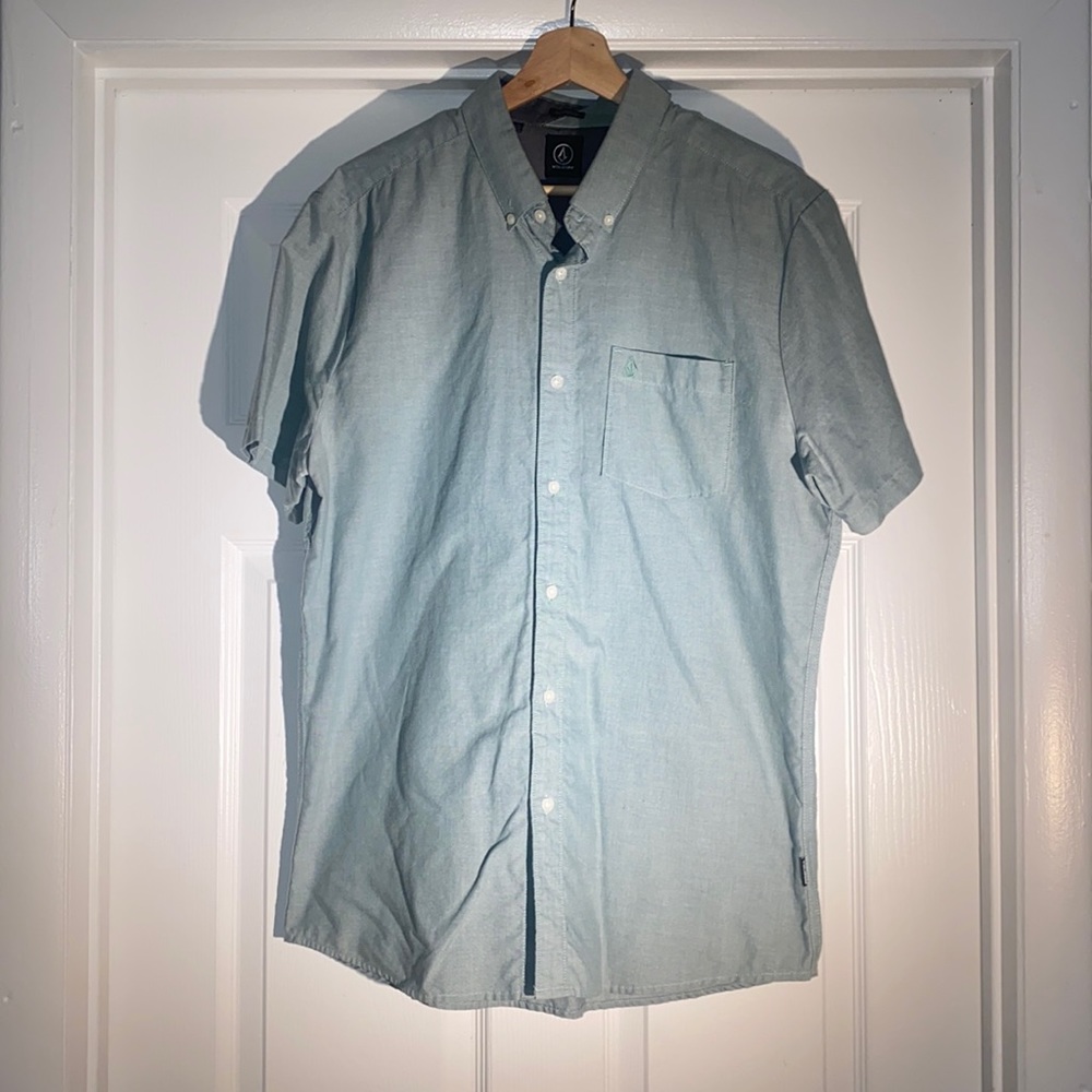 Volcom Short Sleeve button down shirt